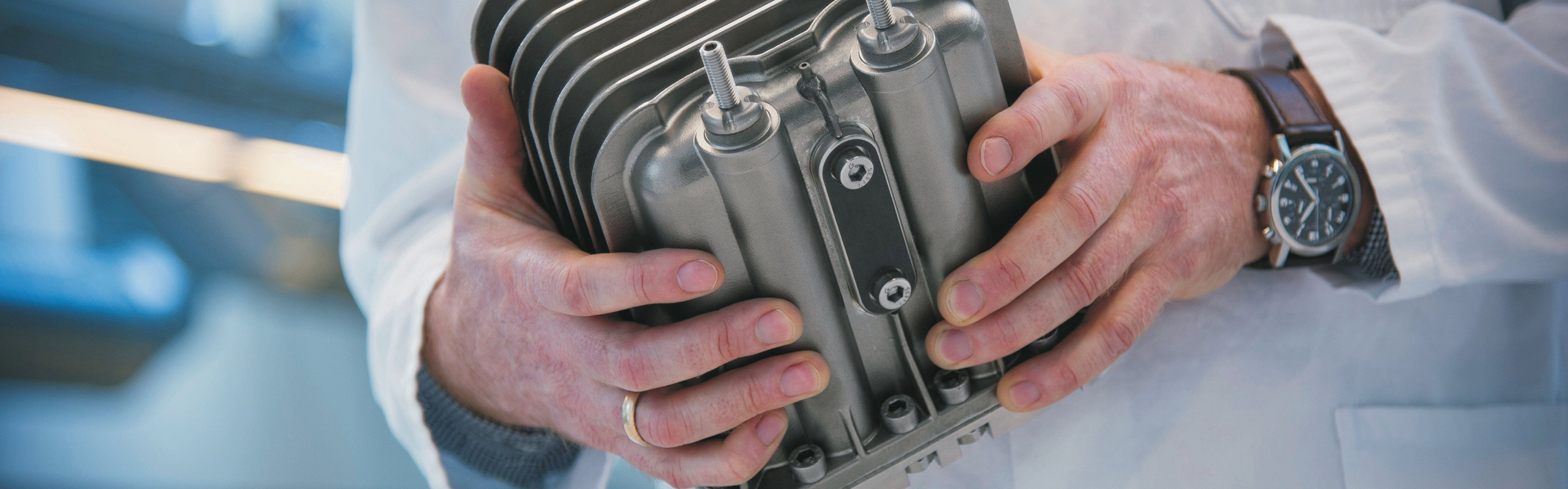 How can electrolysis of water help to produce fuel for your future car? featured image