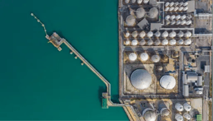 Refineries_case_514x294