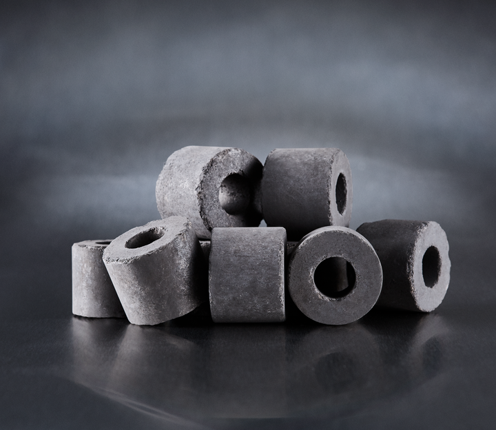 Autothermal reforming catalysts for hydrogen and syngas processes