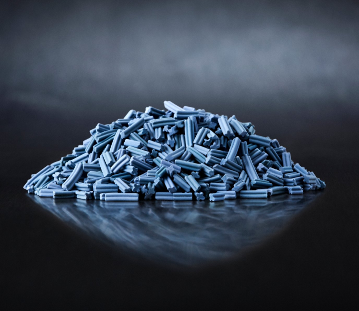 Industrial process illustration of naphtha hydrotreating catalysts